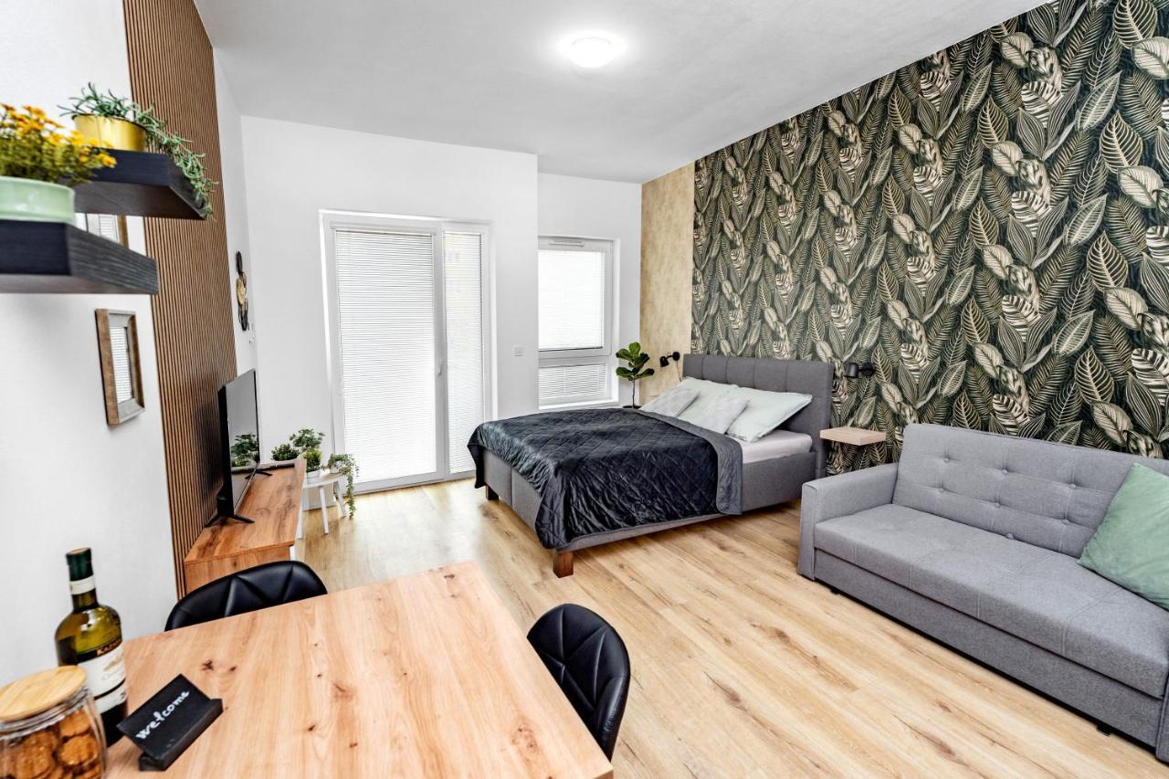 Wolkerovka Apartment 2 奥洛穆茨 外观 照片