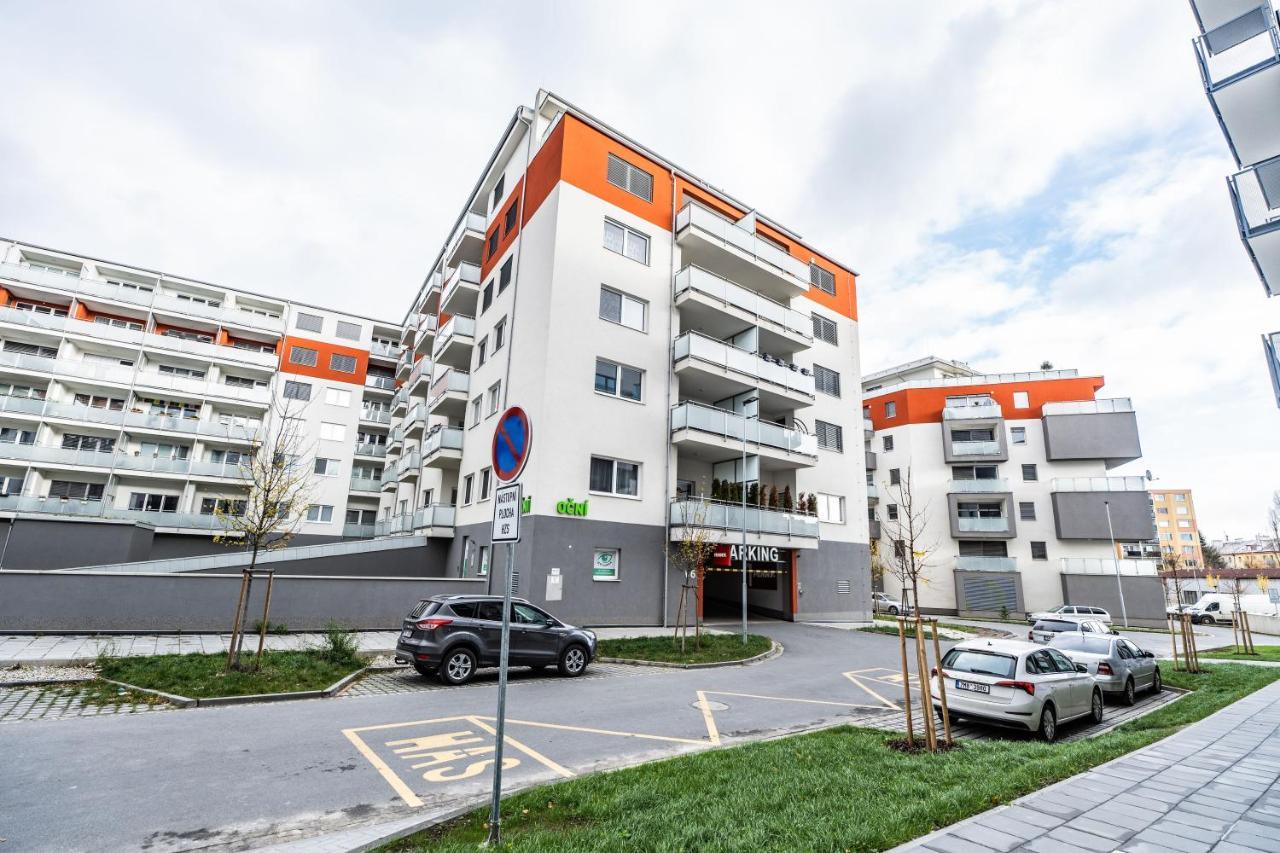 Wolkerovka Apartment 2 奥洛穆茨 外观 照片