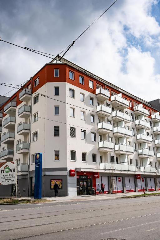 Wolkerovka Apartment 2 奥洛穆茨 外观 照片